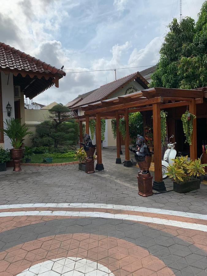 Dem Ayem Heritage Guest House Jogyakarta Zewnętrze zdjęcie